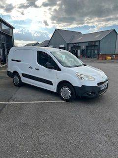 PEUGEOT PARTNER at M J Lawrence Car Sales Caistor