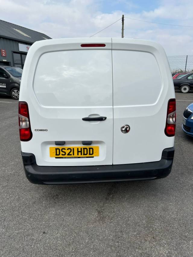2021 Vauxhall Combo Cargo 2300 1.5 Turbo D 100ps H1 Dynamic Van